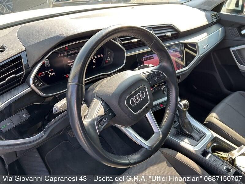 Audi Q3 35 TDI S tronic Business