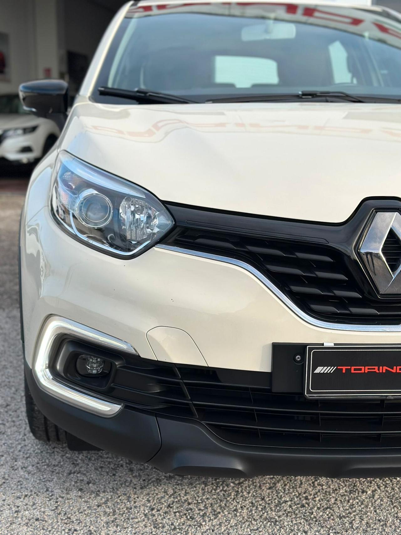 Renault Captur dCi 8V 90 CV EDC Business