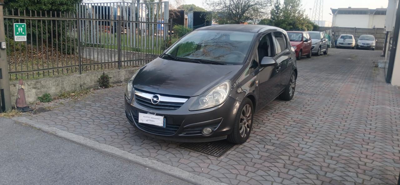 Opel Corsa 1.3 CDTI neopatentati