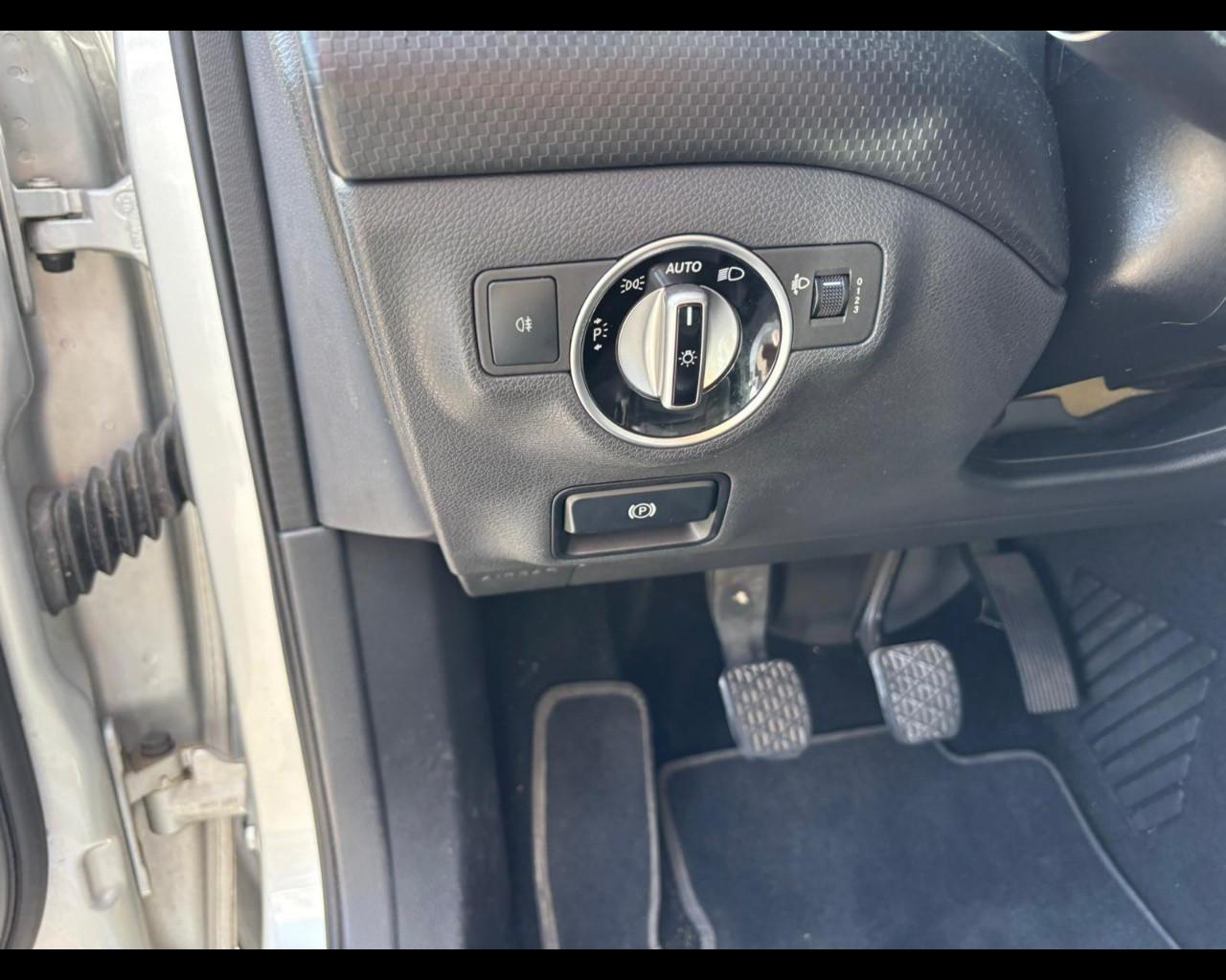 Mercedes-Benz Classe A - W176 - A 180 cdi (be) Sport