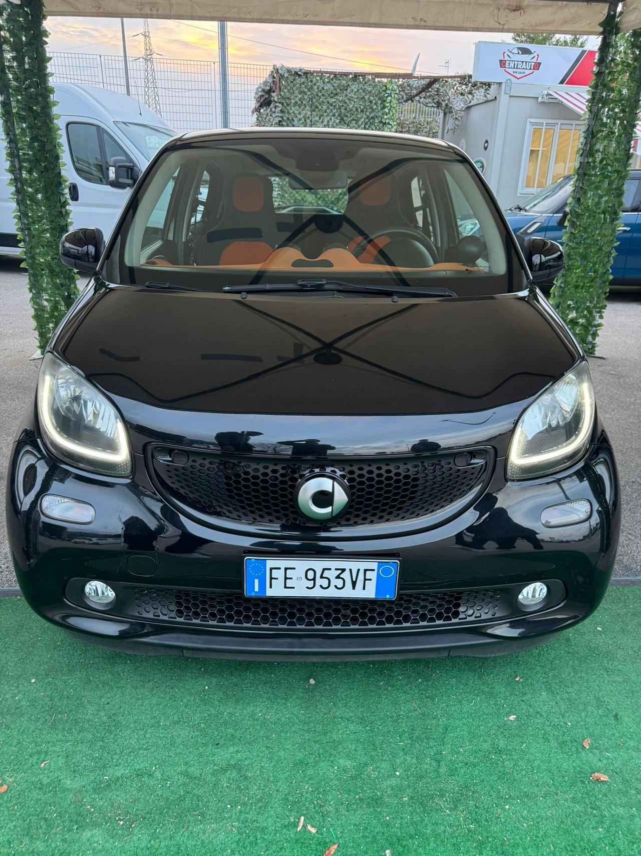 Smart ForFour 1.0 70CV TOTAL BLACK NUOVA GARANZIA
