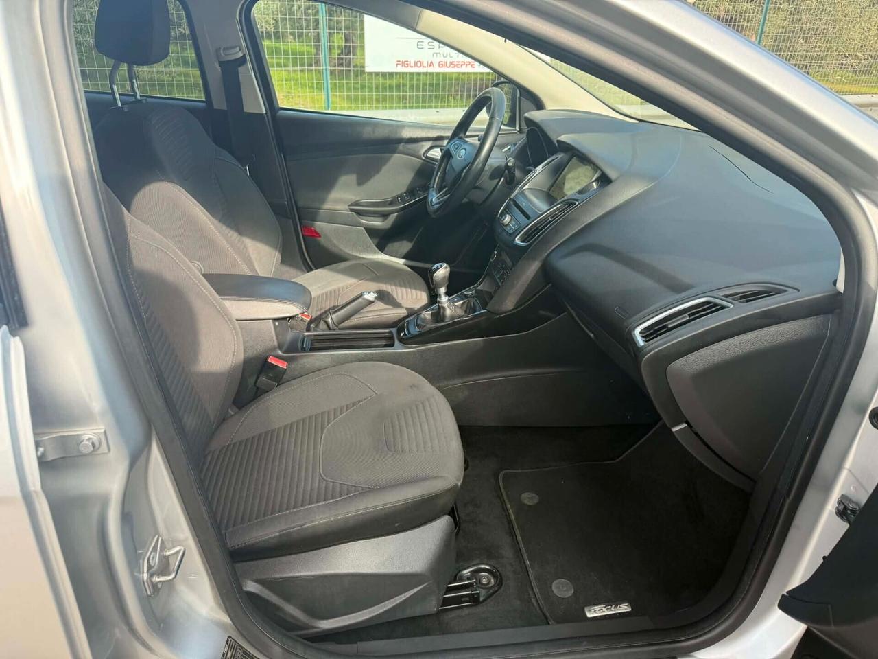 Ford Focus 1.5 TDCi 120 CV SW Titanium 186.000KM