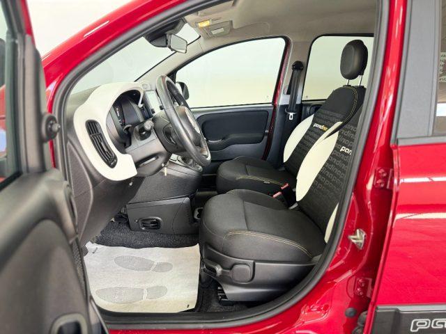 FIAT Panda 1.0 FireFly S&S Hybrid Pandina