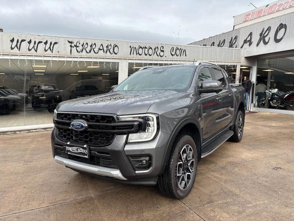 Ford Ranger 2.0 ECOBLUE aut. DC WILDTRACK5 posti 2025/ solo 8.000 KM IVA ESPOSTA Tuo a soli 499 Euro al mese