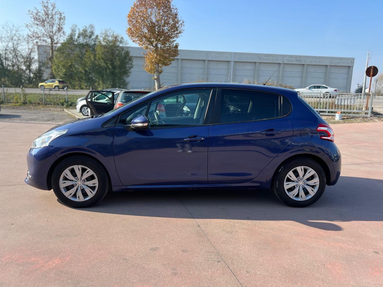 Peugeot 208 1.2 VTi 82 CV 5 porte Active