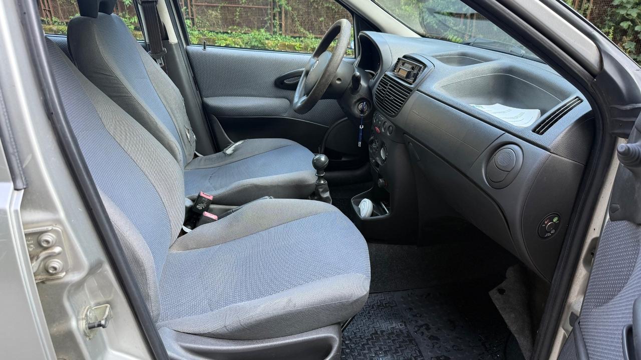 Fiat Punto 1.2i cat 5 porte Feel