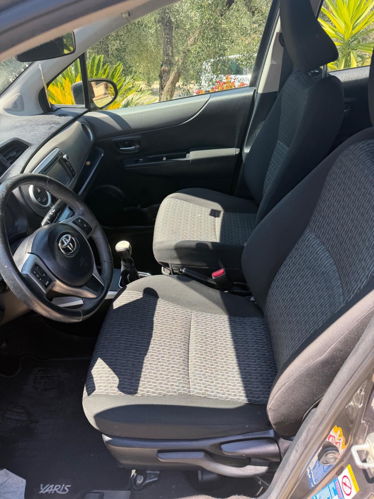 Toyota Yaris 1.0 5 porte Lounge
