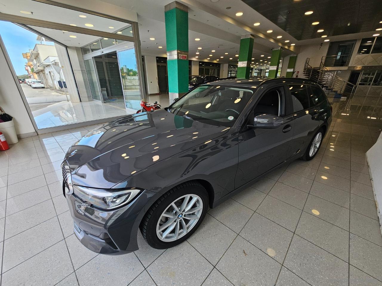 BMW 318d Touring Business Advantage aut.