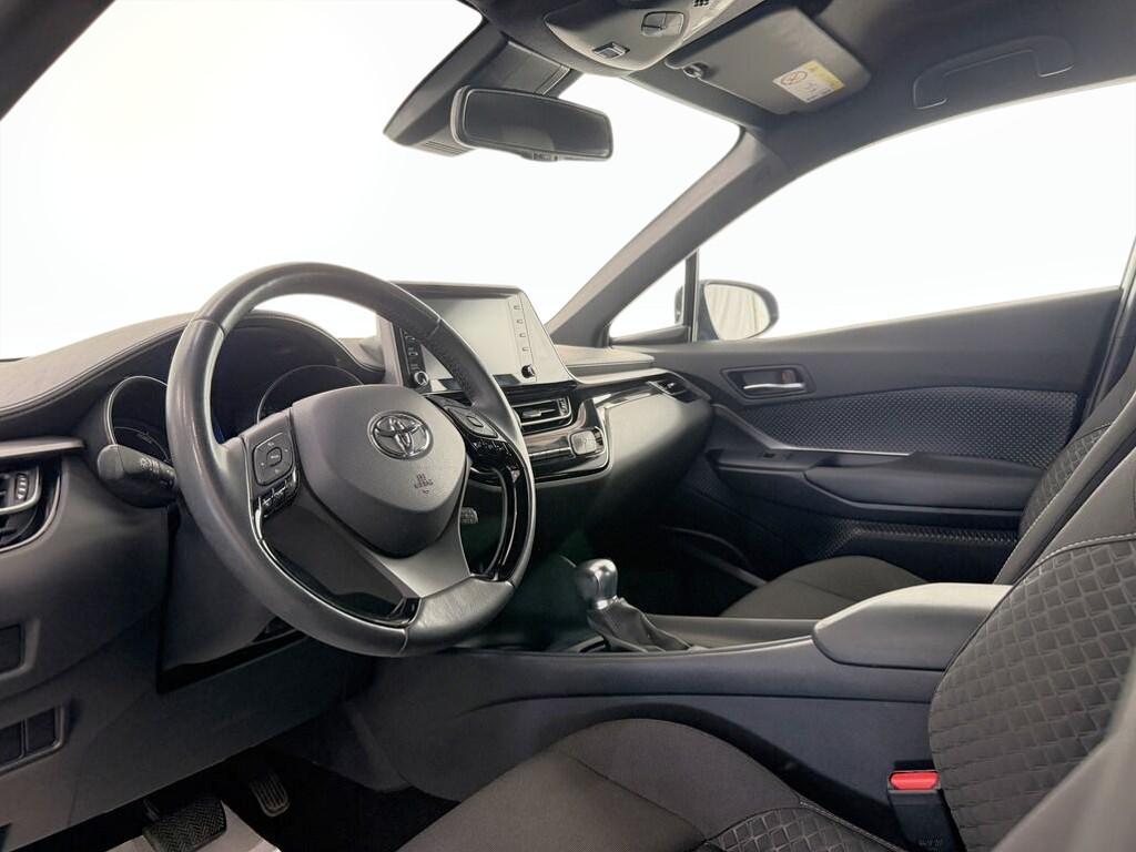 Toyota C-HR 1.8 Hybrid Active E-CVT