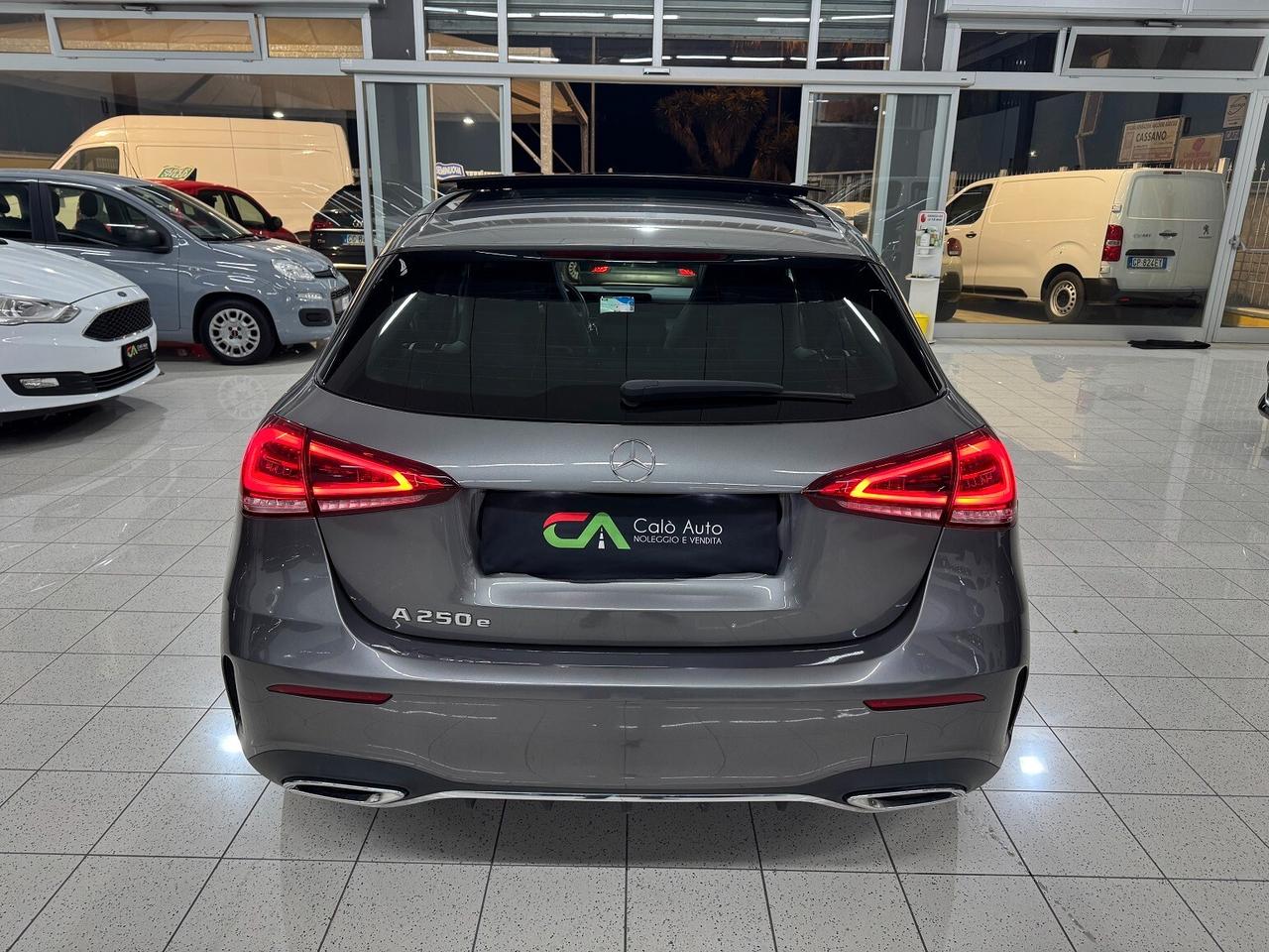 CLASSE A HYBRID Premium TETTO APRIBILE COME NUOVA