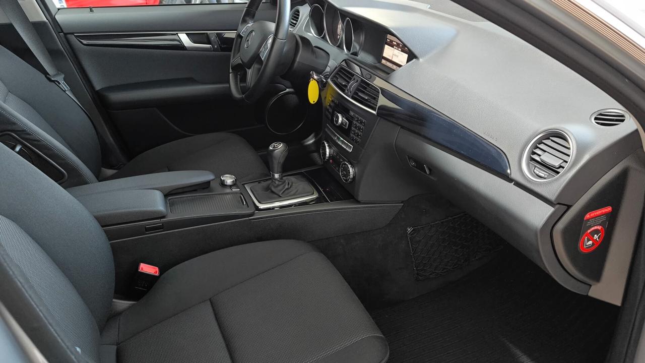 Mercedes-benz C 200 CDI BlueEFFICIENCY Executive