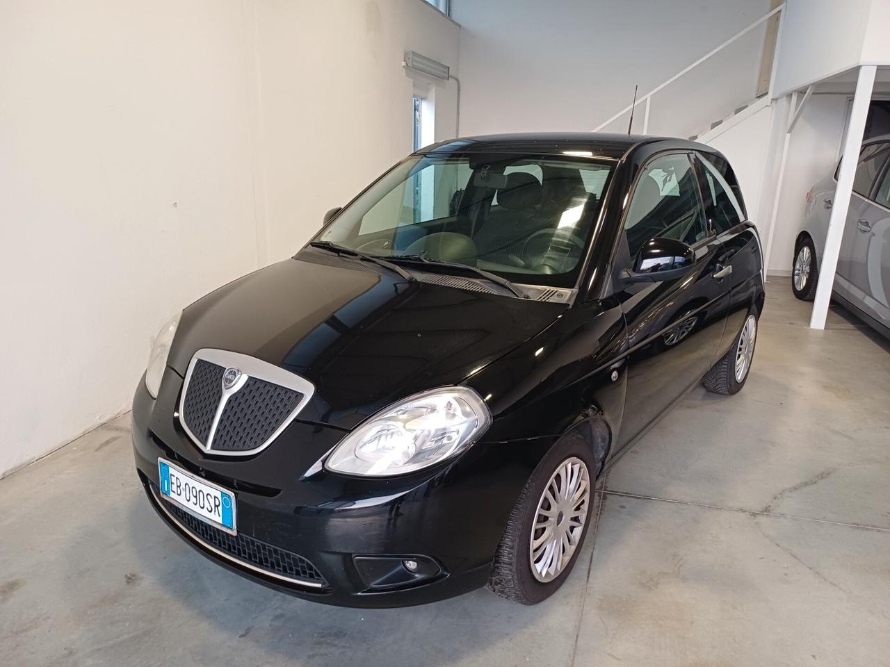 Lancia Ypsilon 1.2 60 CV Elle UniPro