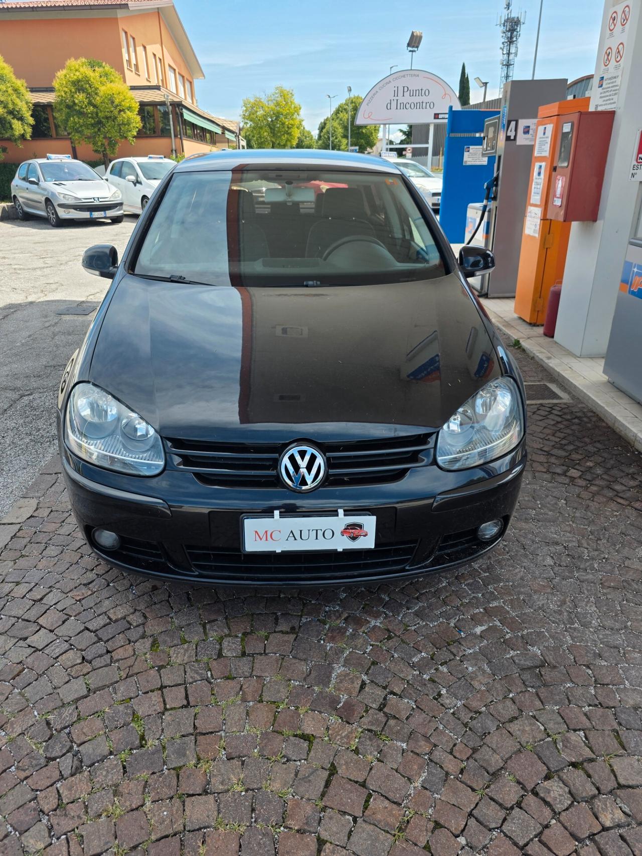 Volkswagen Golf 2.0 16V TDI 5p. Sportline con 361.000km