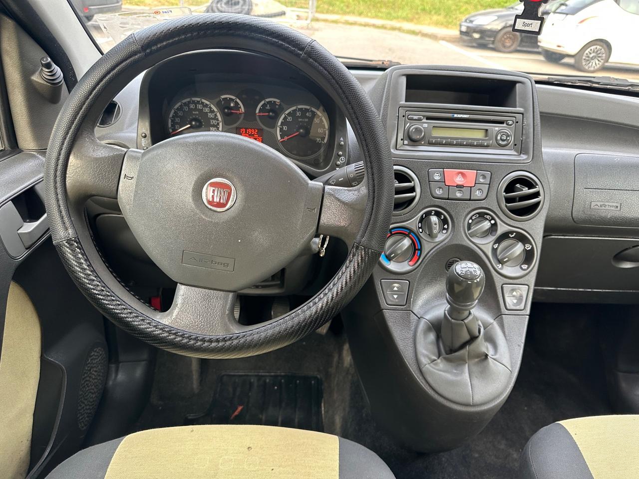 Fiat Panda 1.2 BENZINA EURO 5 NEOPATENTATI