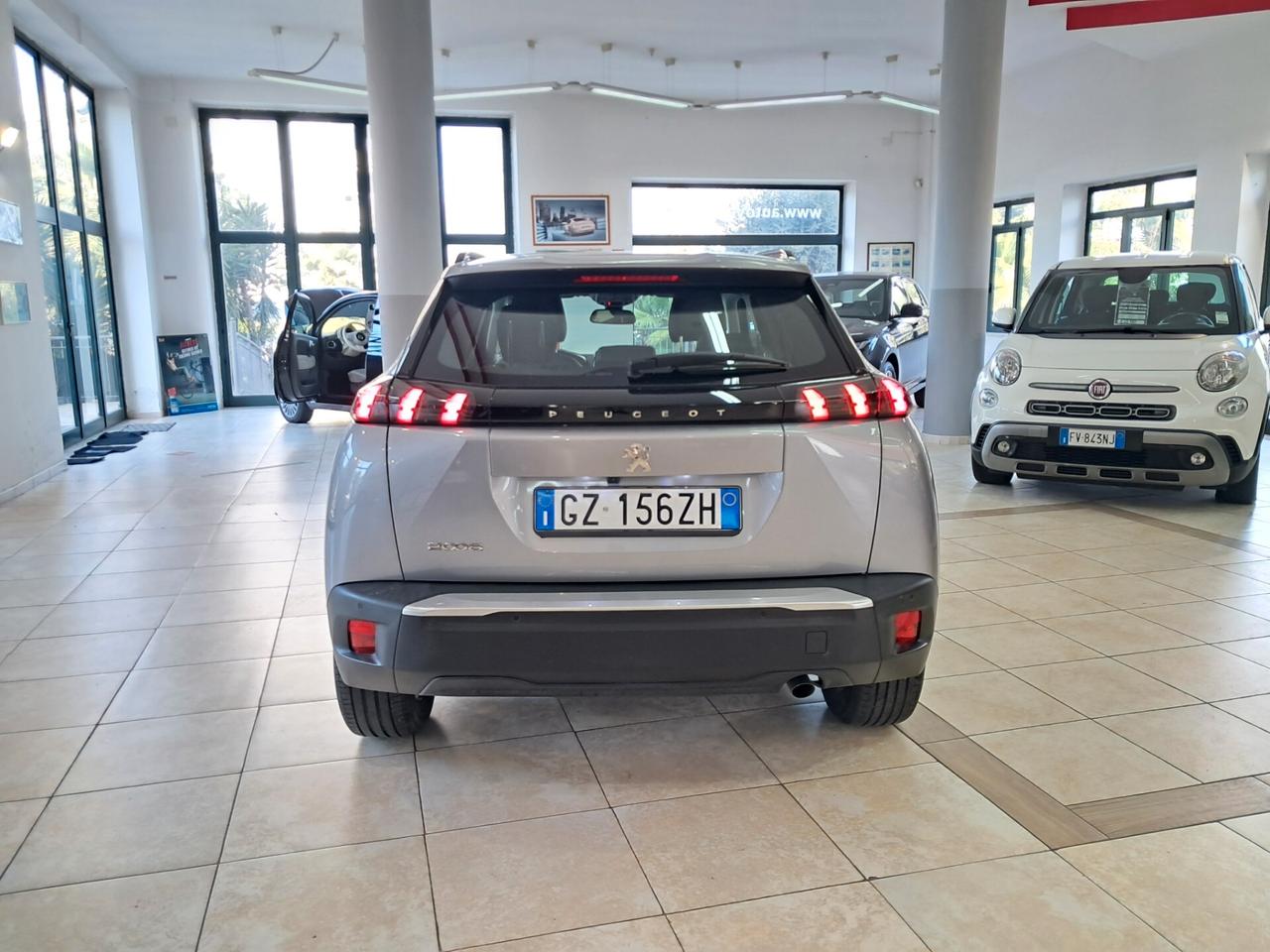 Peugeot 2008 PureTech 100 S&S Allure