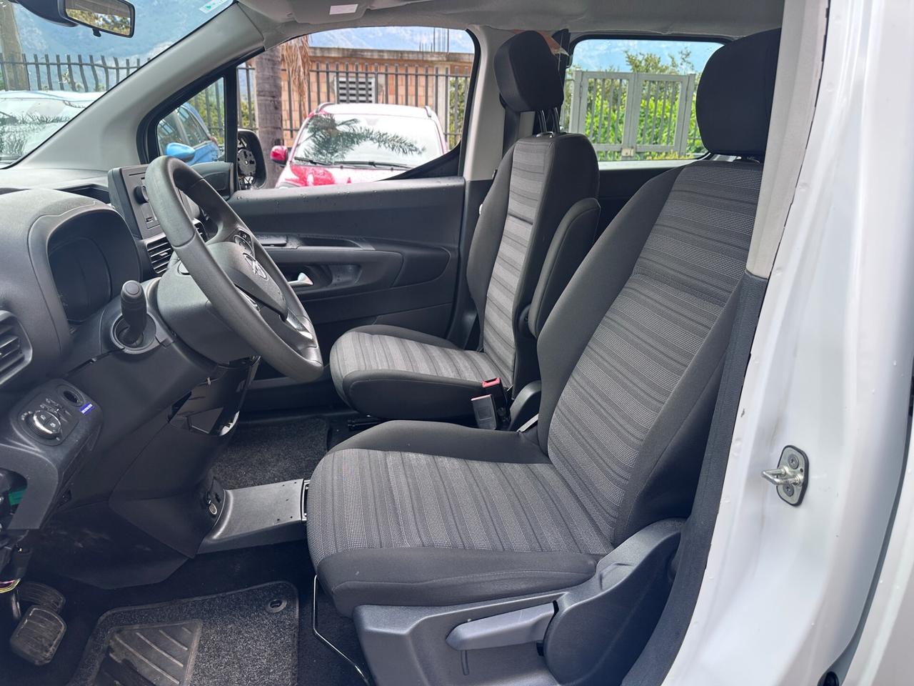 Opel Combo Life Combo-e 50kWh Edition Plus