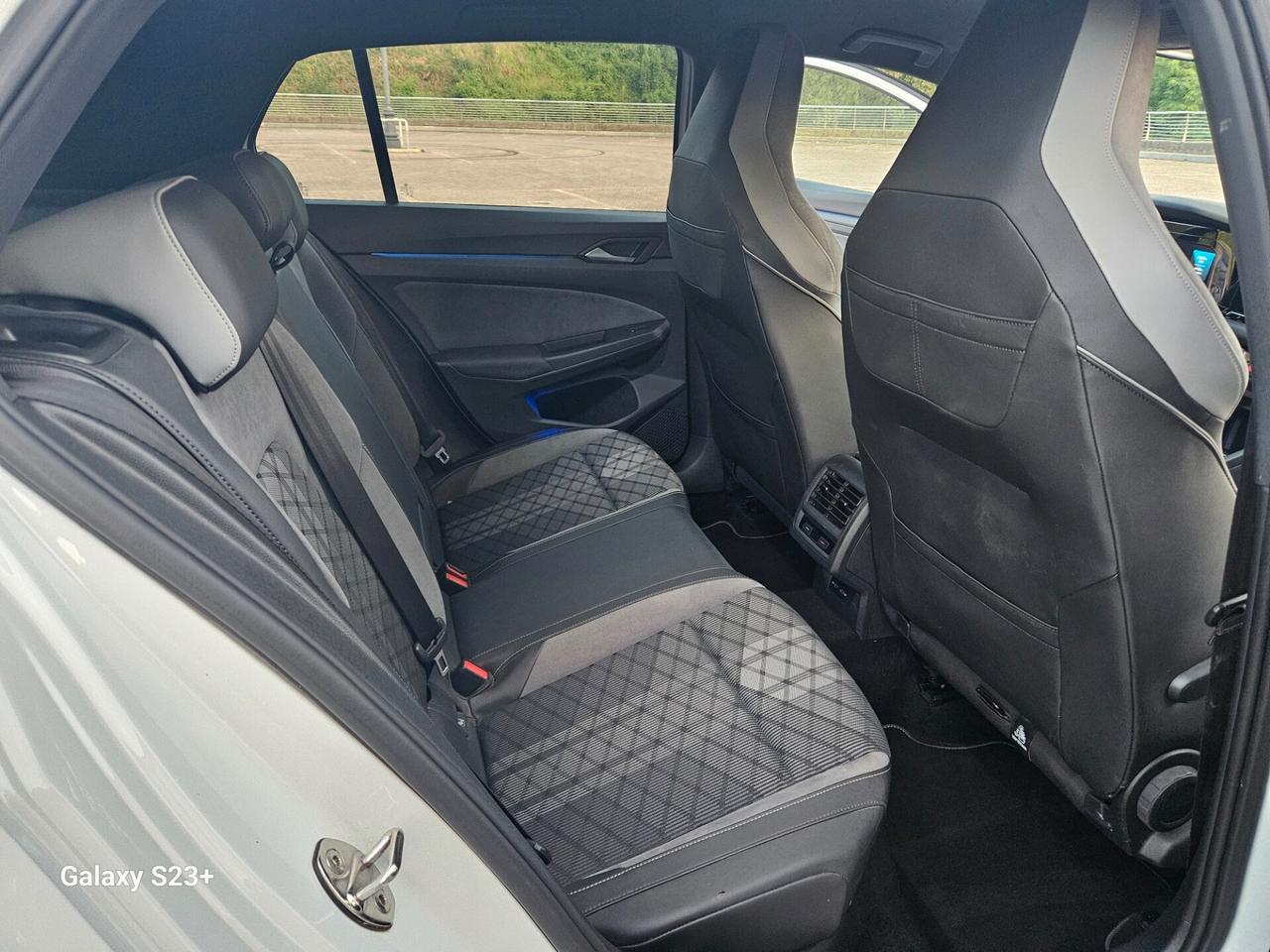 Volkswagen Golf 8 R-LINE HYBRID PROMO/RITIRO USATO/SCAMBIO