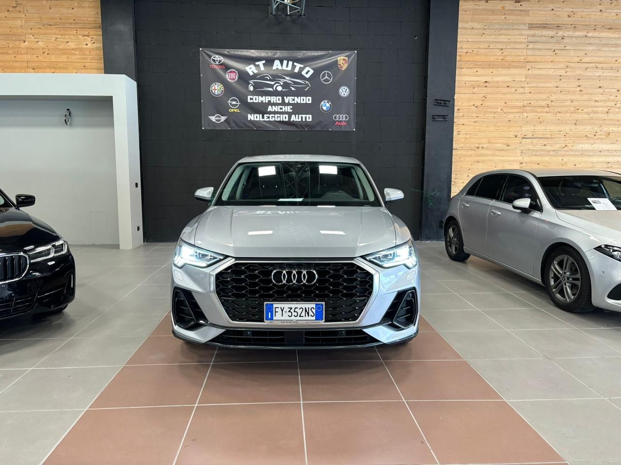 Audi Q3 35 TDI S tronic Business Advanced