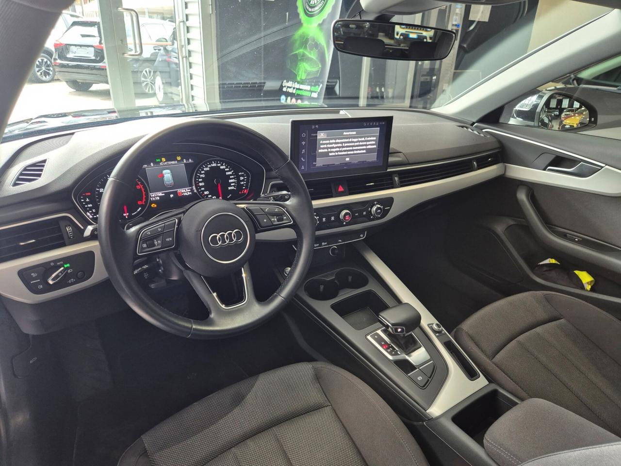 Audi A4 30 TDI/136 CV S tronic Business Advanced