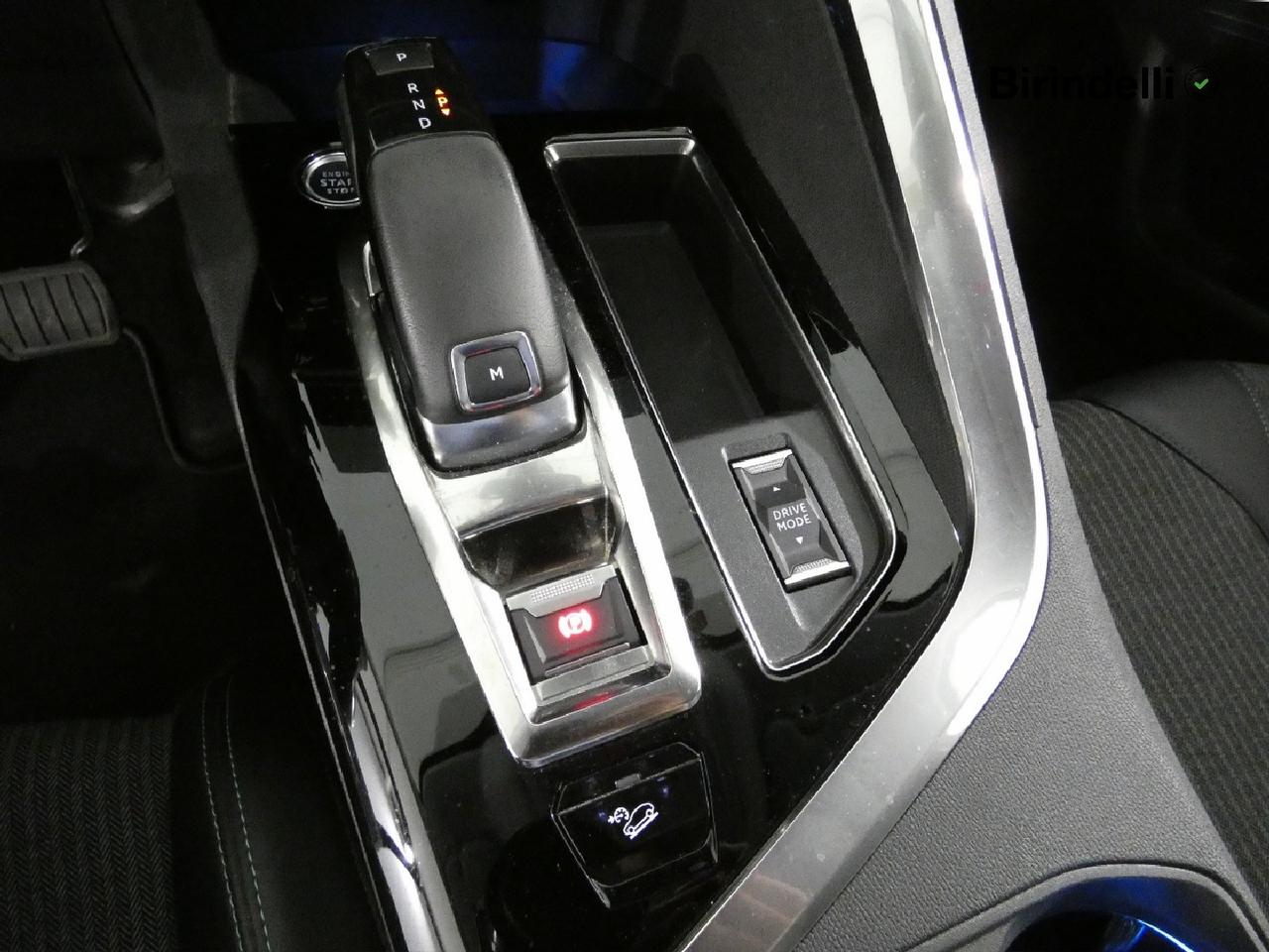 PEUGEOT 3008 2ª serie - 3008 BlueHDi 130 S&S EAT8 Allure