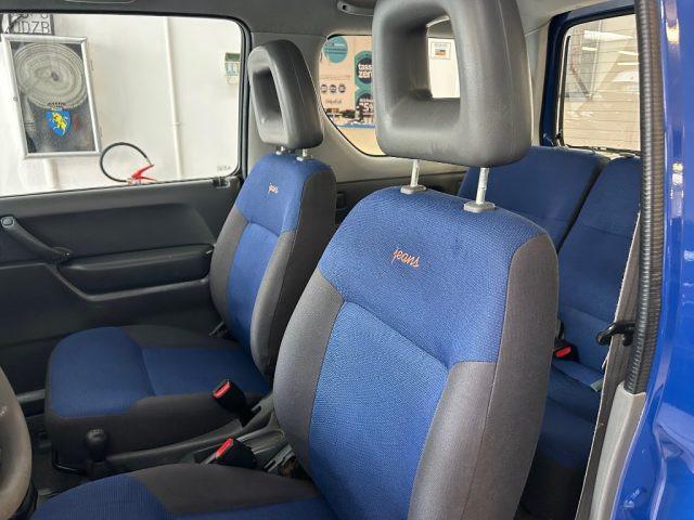 SUZUKI Jimny 1.3i 16V cat 4WD JLX