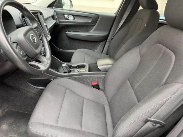 VOLVO XC40 IN PROMO!!!!!!!!BENZINA Geartronic Momentum Core