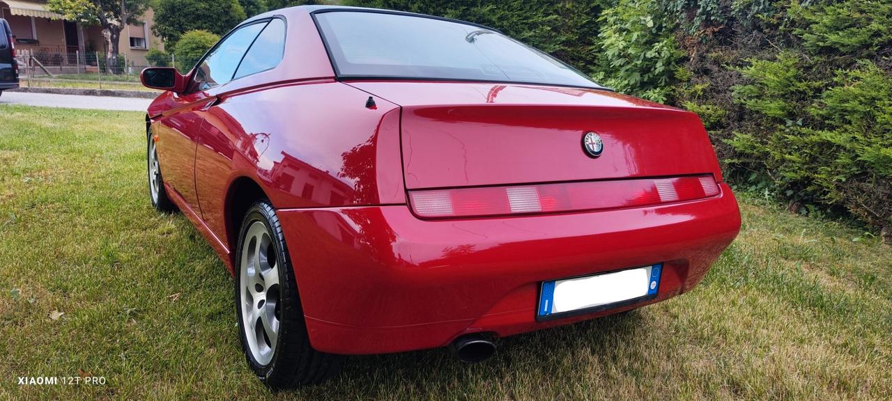Alfa Romeo GTV 2.0 JTS 166cv PELLE MOMO