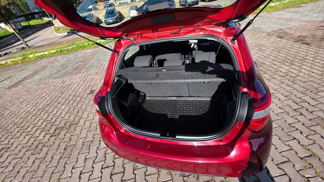 Toyota Yaris 1.5 Hybrid 5p Trend