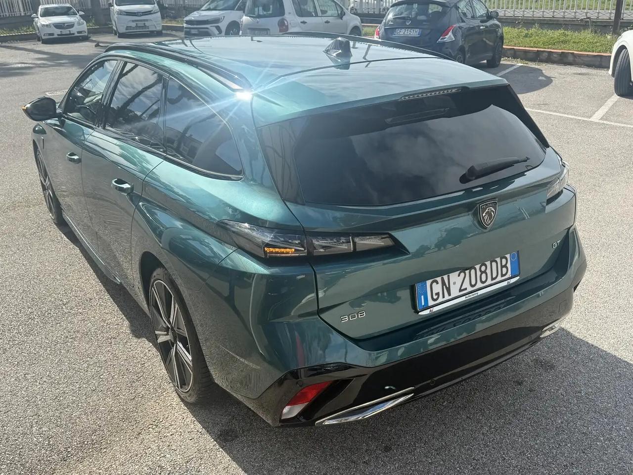 Peugeot 308 BlueHDi 130 S&S EAT8 GT