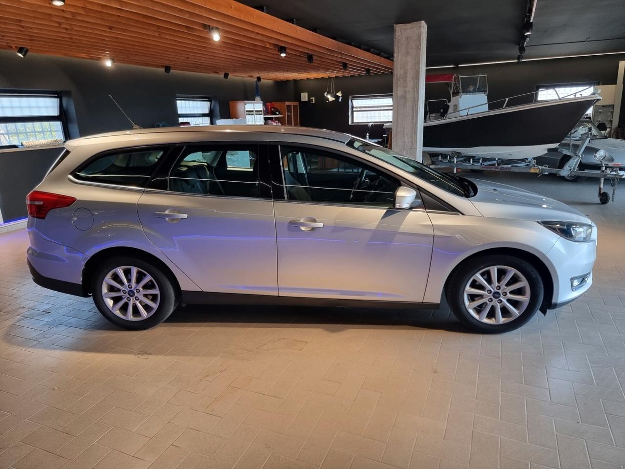 Ford Focus 1.5 TDCi 120 CV Start&Stop Powershift SW Titanium