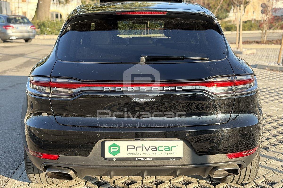 PORSCHE Macan 2.0