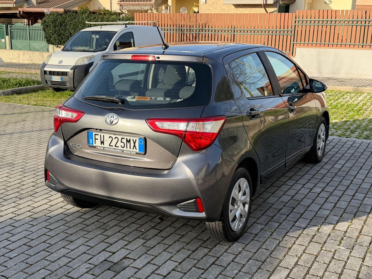 Toyota Yaris 1.0 Lounge *Neopatentati*