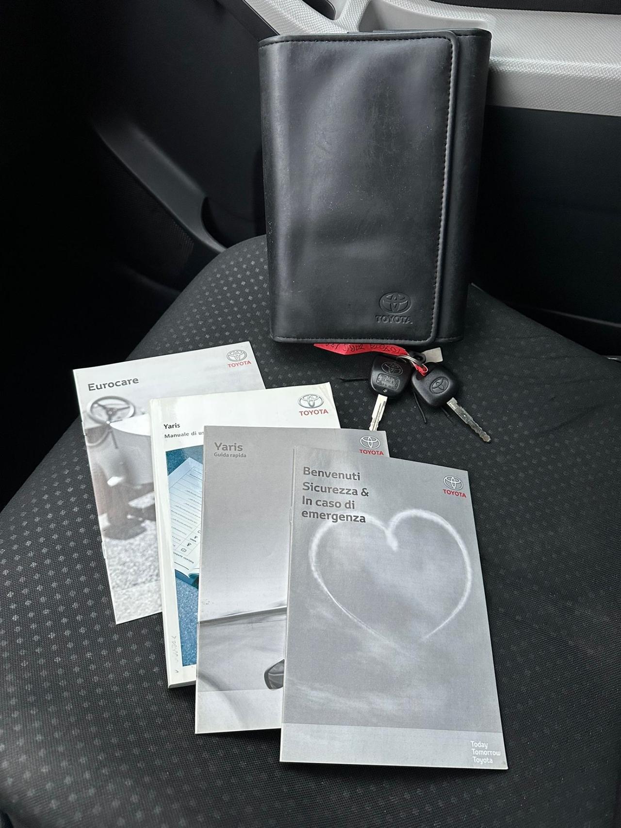 Toyota Yaris 1.3 5 porte Sol