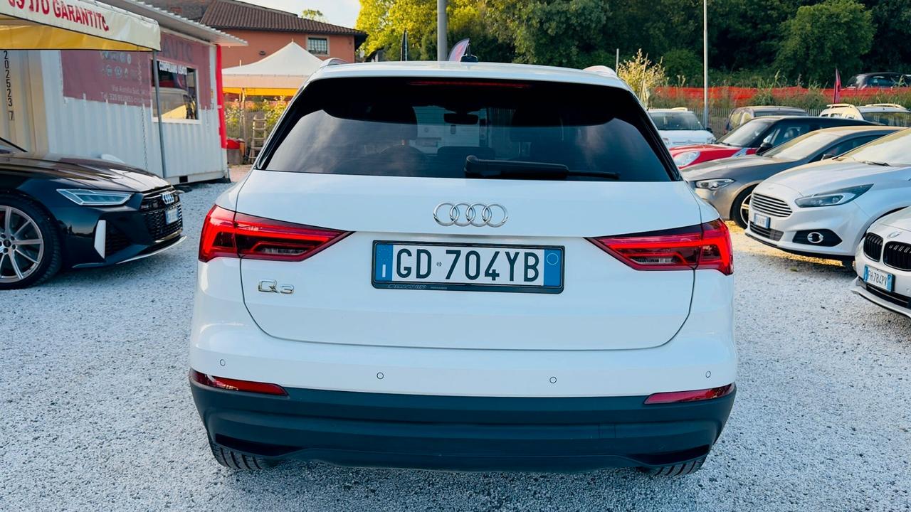 Audi Q3 35 TDI S tronic line edition