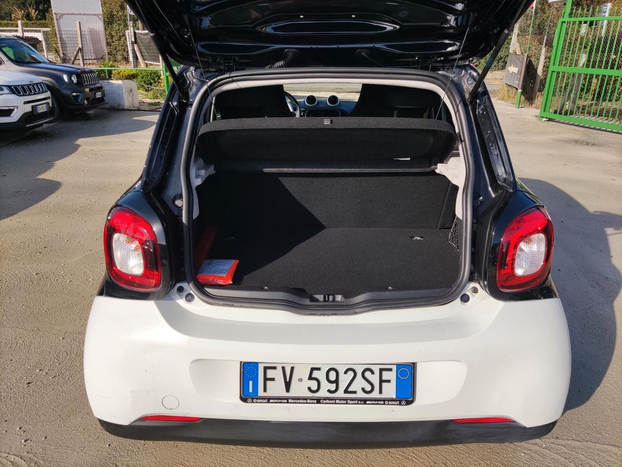 Smart ForFour 70 1.0 Youngster