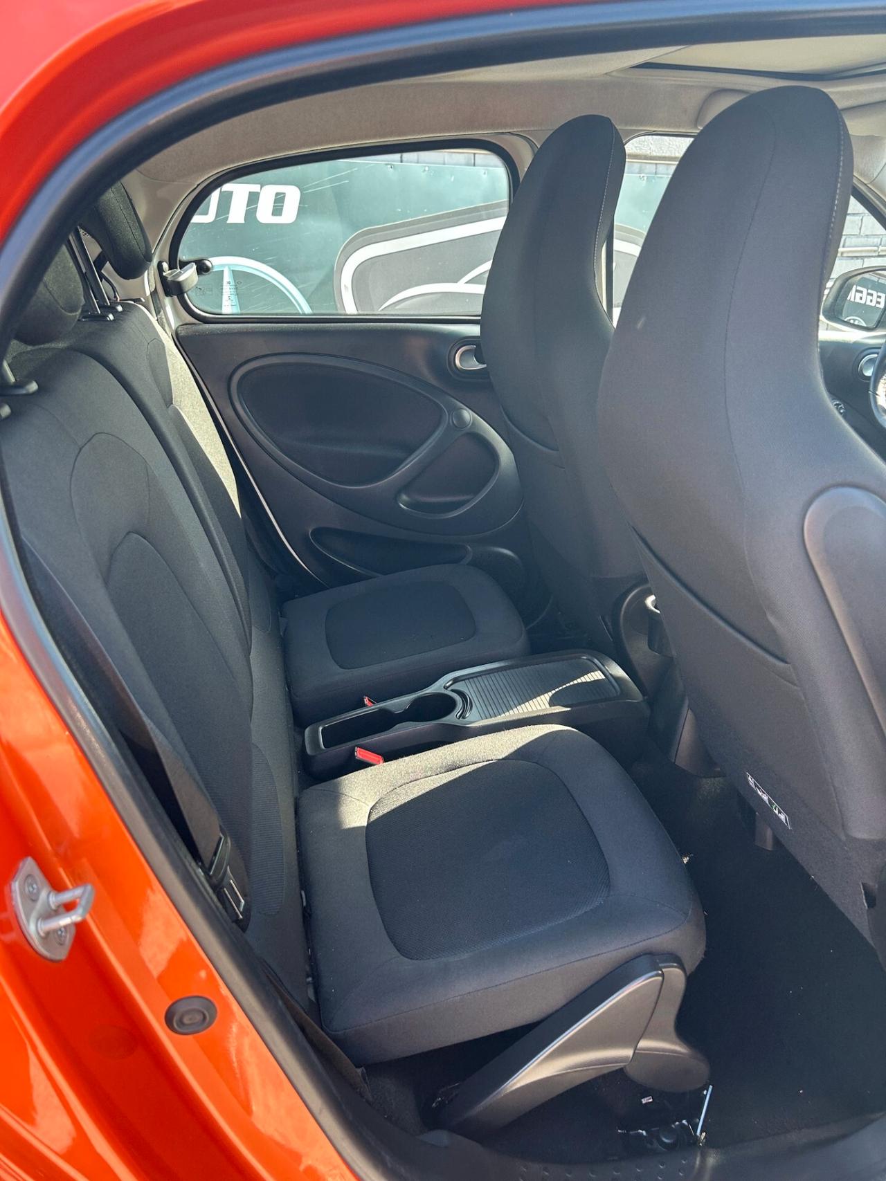 Smart ForFour 90 0.9 Turbo twinamic Passion - KAMERA LED -NAVI