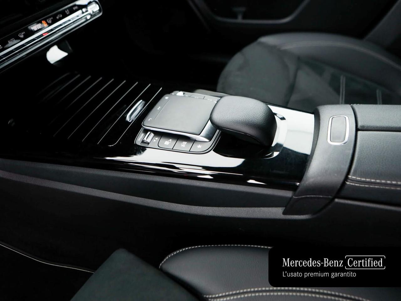 Mercedes-benz A 180d Premium AMG Night Edition Led Ambient