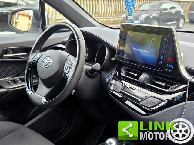 TOYOTA C-HR 1.8h Business 2wd e-cvt