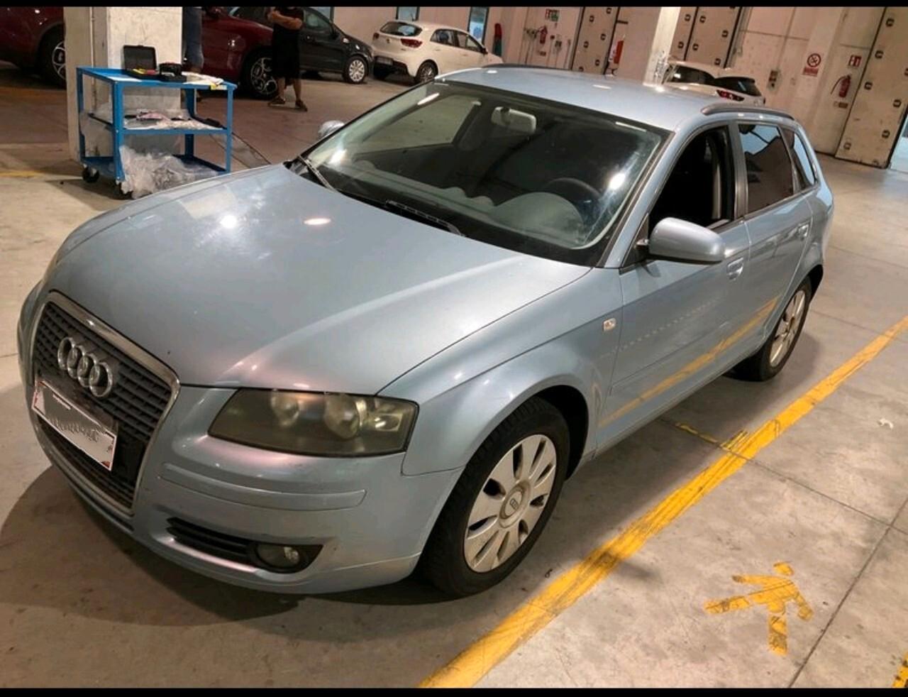Audi A3 SPB 1.9 TDI 5P AMBITION OK NEOPATENTATI