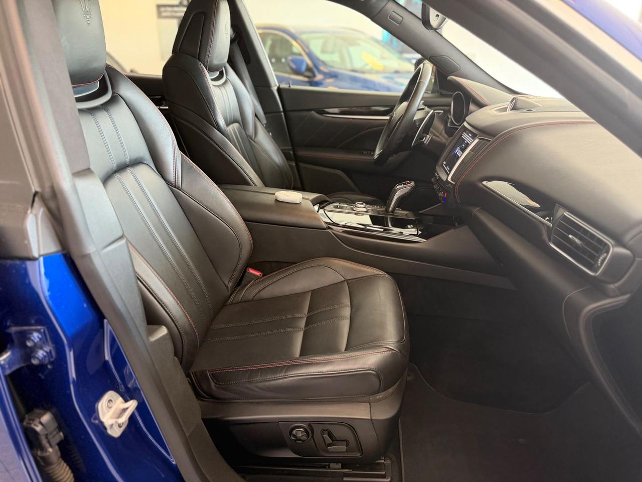 Maserati Levante GranSport 3.0 V6 #10004