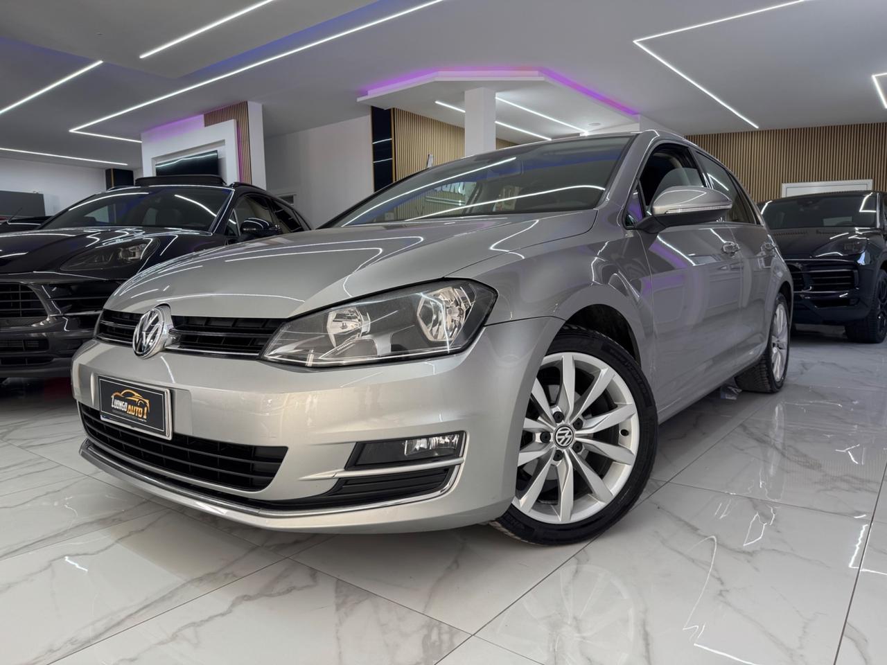 Volkswagen Golf 1.6 TDI DSG Highline BlueMotion Technology