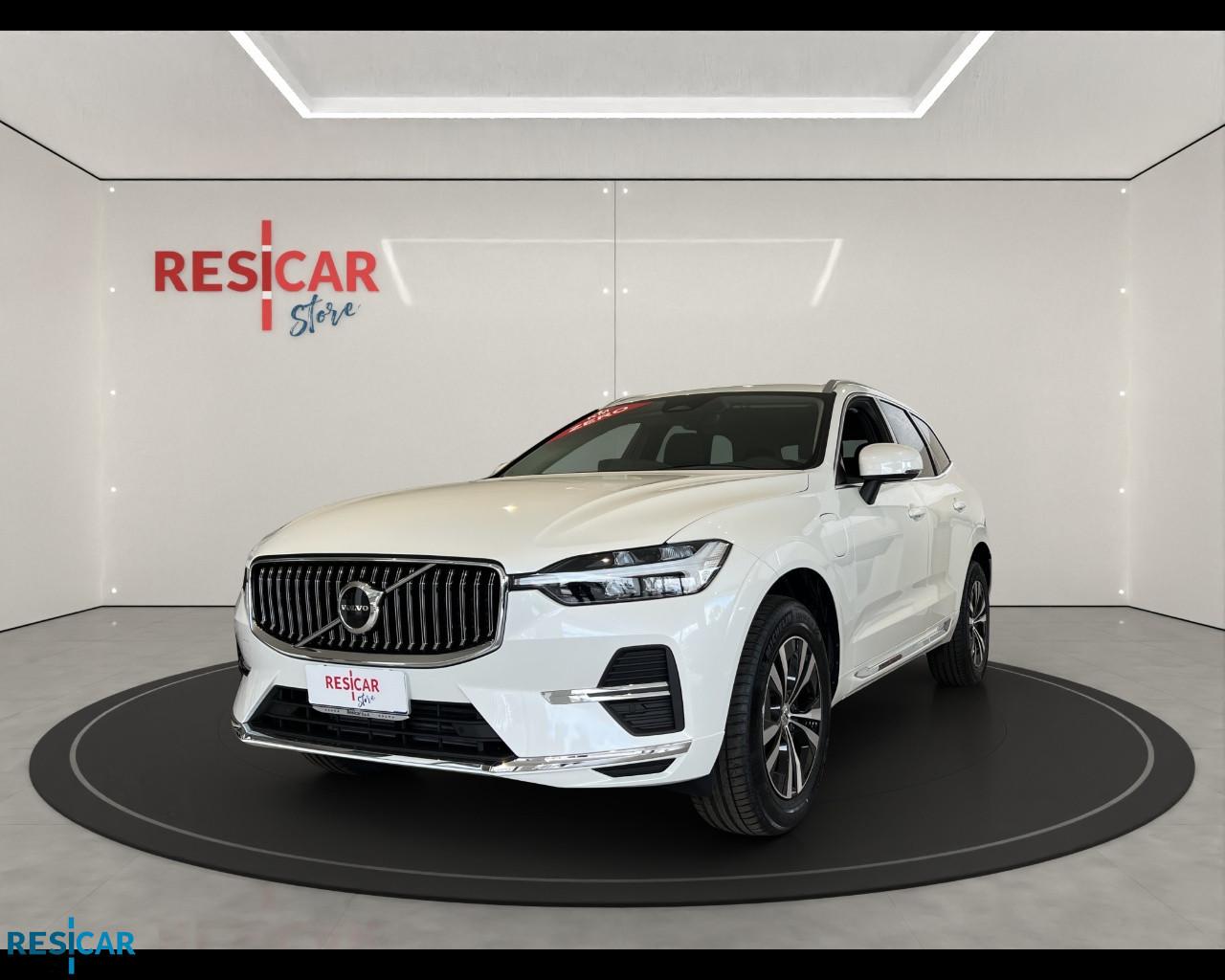 VOLVO XC60 RECHARGE T6 AWD PLUG-IN CORE BRIGHT