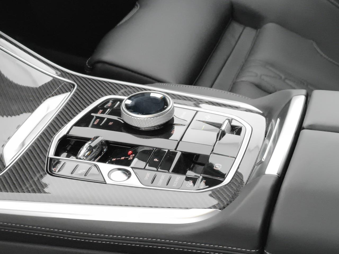 BMW X5 M60i MSport Pro