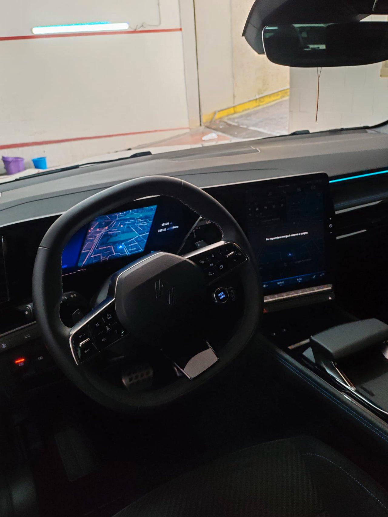 Renault Austral 1.2 E-Tech full hybrid Techno Esprit Alpine 200cv auto