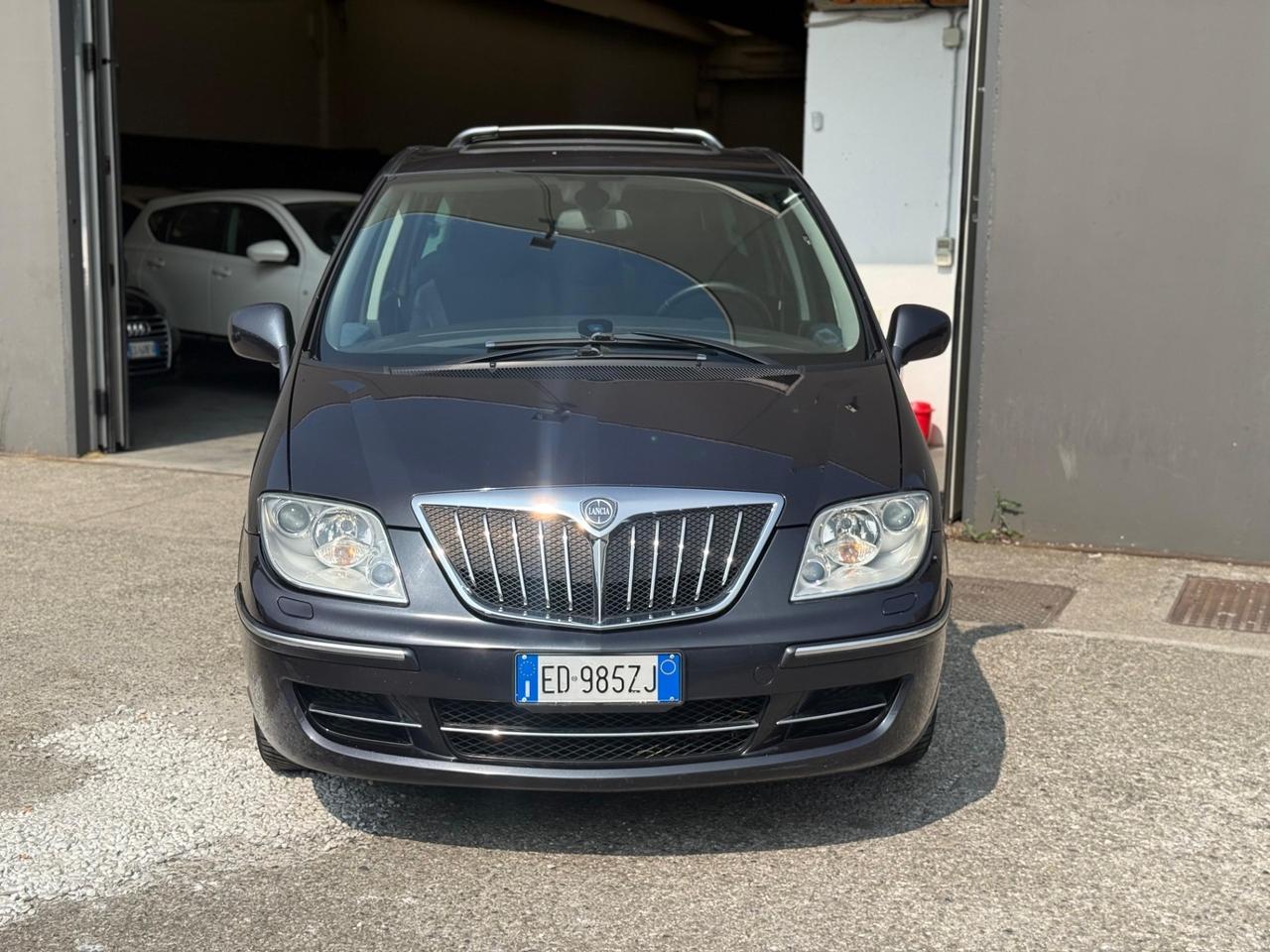 Lancia Phedra 2.2 MJT automatica 135 mil km