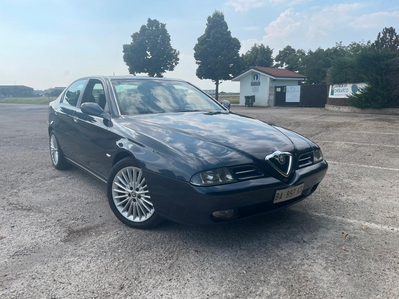 Alfa Romeo 166 2.0i V6 turbo cat Super