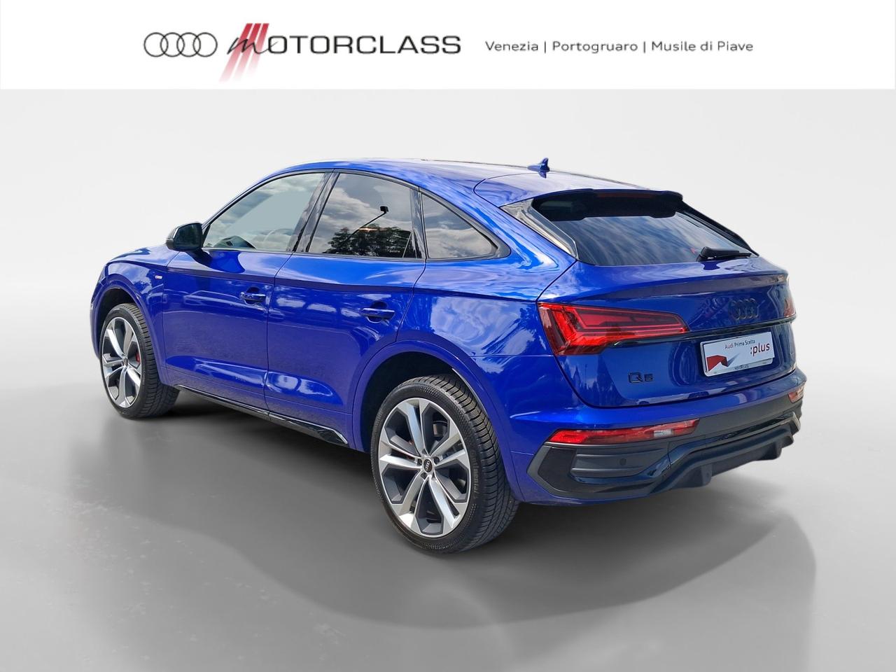 Audi Q5 sportback 40 2.0 tdi mhev 12v s line plus quattro s tronic