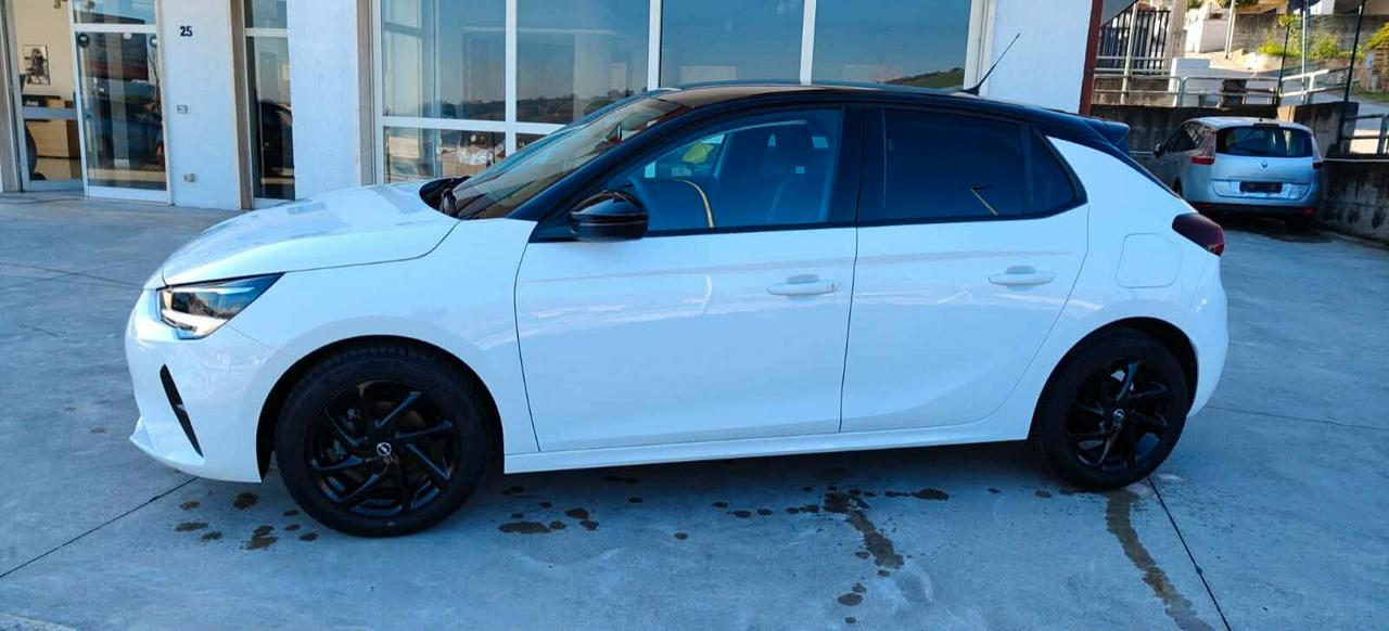 Opel Corsa 1.2 Design & Tech KM 37000