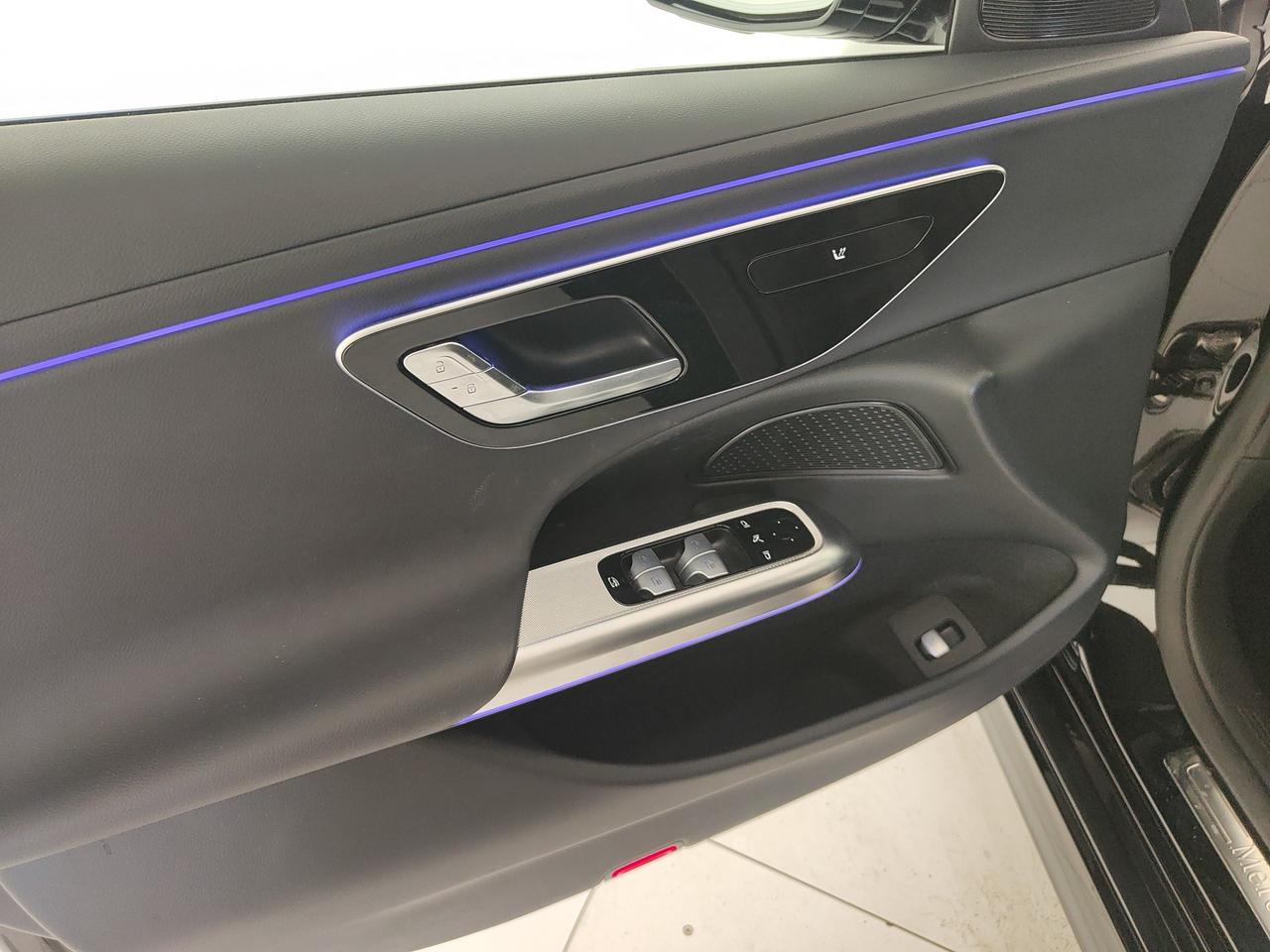 Mercedes-Benz E 200 d Advanced auto