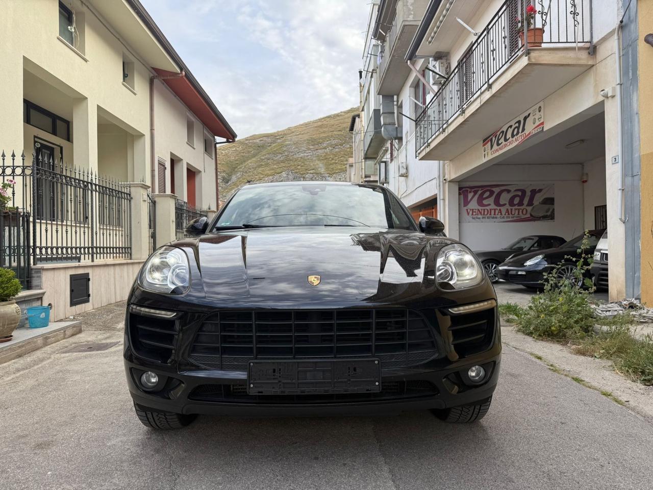 Porsche Macan 3.0 S Diesel con gancio traino